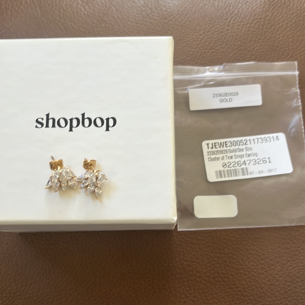 Shopbop Theia Jewelry Cluster of Teardrops Pierced Earrings - Picture 4 of 4
